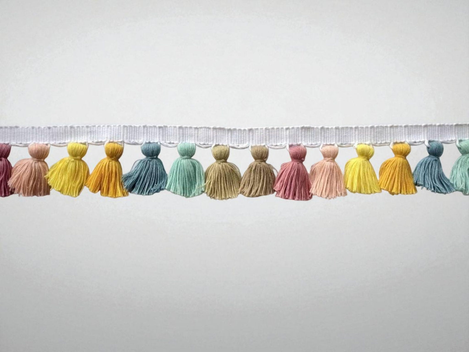 multi colored tassel fringe trim, tassel trim, tassel trim by the yard, tassel fringe, trim for cushions, trim for curtains, fringe trim