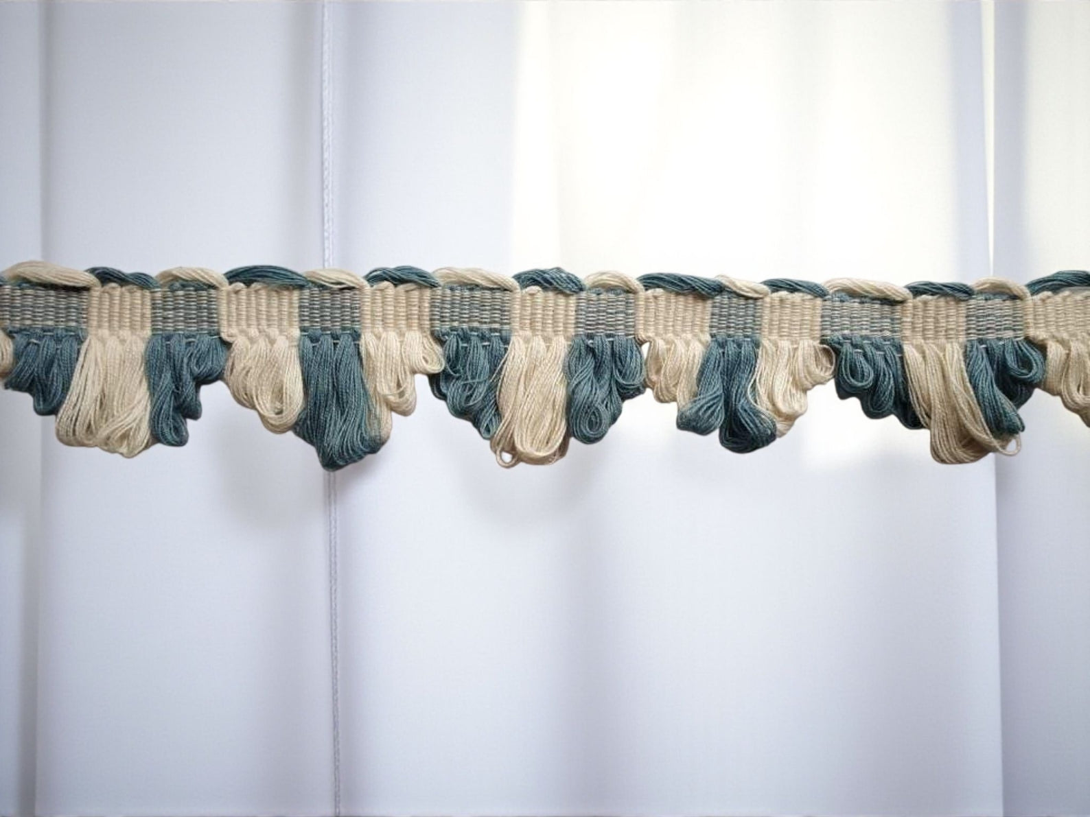 fan edge trim, trim for curtains, trim laces, trim for cushions, fringe trim, pom pom trim, tassel trim by the yard, home decore