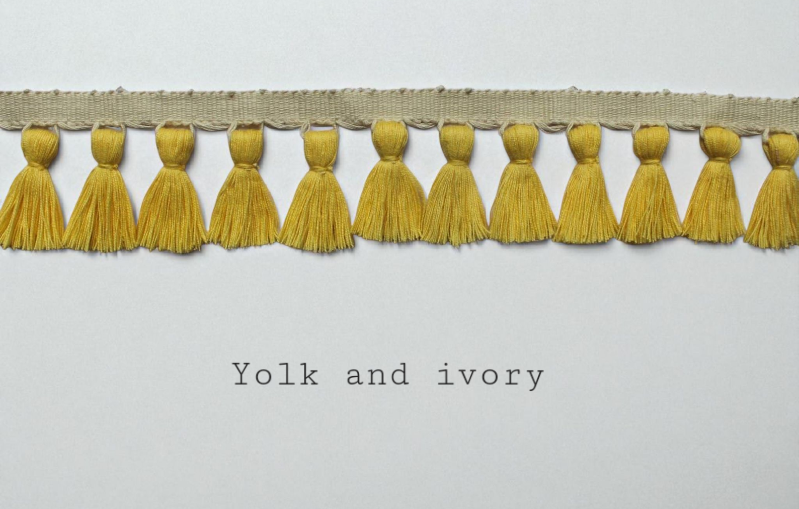 Tassel fringe trim, tassel trim, tassel trim by the yard, tassel fringe, trim for cushions, trim for curtains, fringe trim, tassels