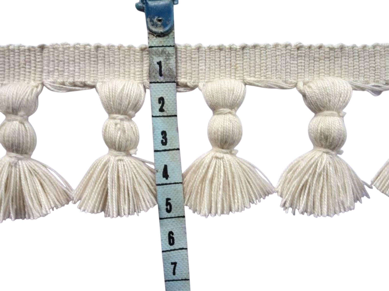 Ivory Tassel trim, tassel trim by the yard, tassel fringe, trim for cushions, gifts for dad, trim for dress, fringe trim, wall art