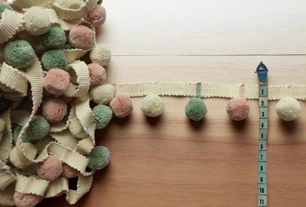 Pom Pom Bobble Trim Fringe Pompom Trimming, Lace Ribbon Fringe Trim by the meter, Bobble Trim Fringe 100% Cotton, Superb Quality, Per Meter
