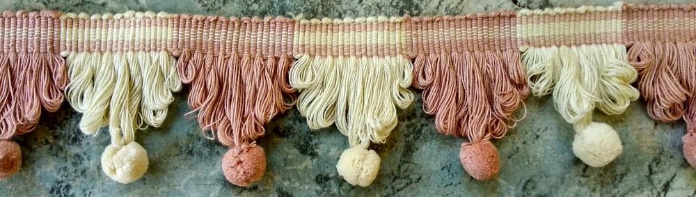 Cotton fan edge trim with pom poms
