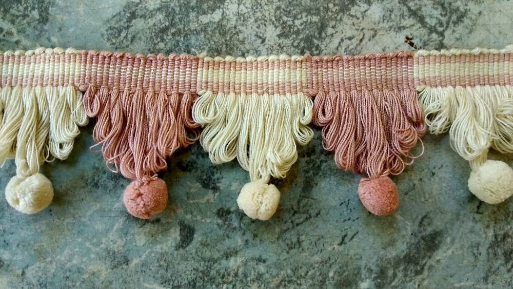 Cotton fan edge trim with pom poms