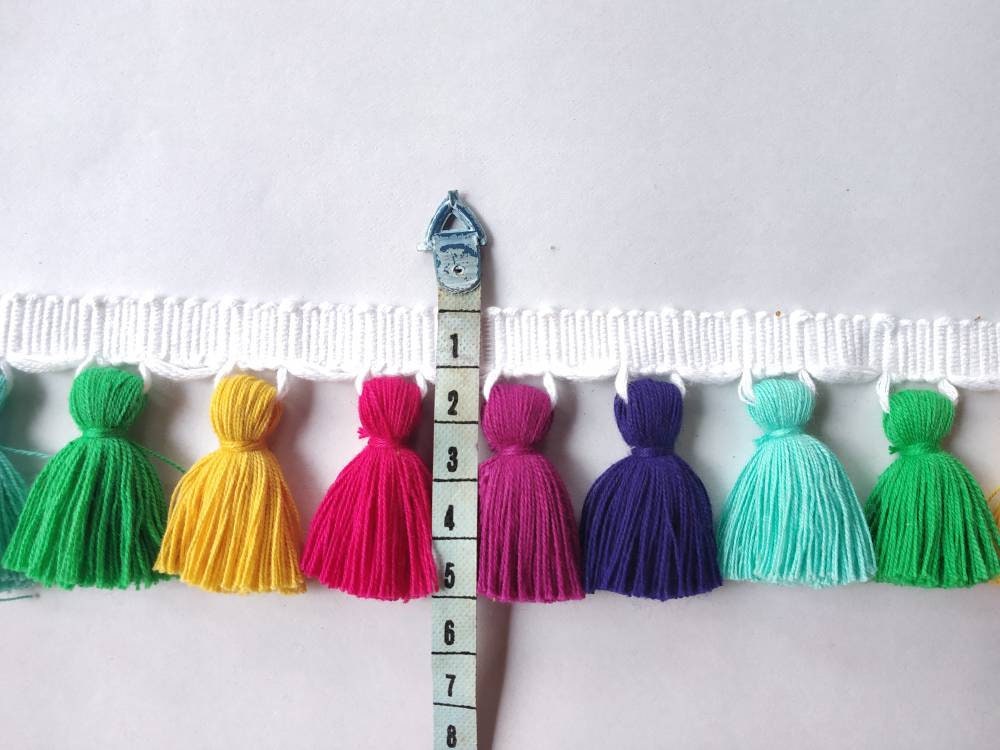 tassel trim, tasssl fringe, tassel fringe trim, fringe trim, fringe tassel, trim, home decor, tasssl and trims, trims by the yard