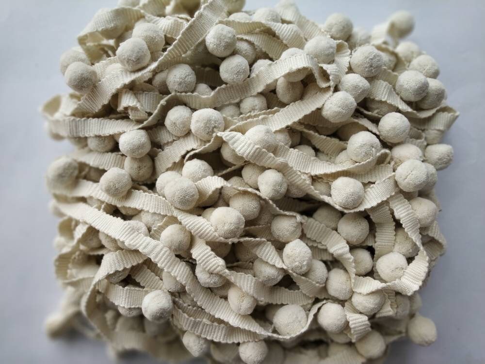 Ivory pom pom trim, pom pom trimming, bobble fringe, bobble trim, pom pom fringe, bobble fringe, pom pom fringe trim, pom pom trim blinds