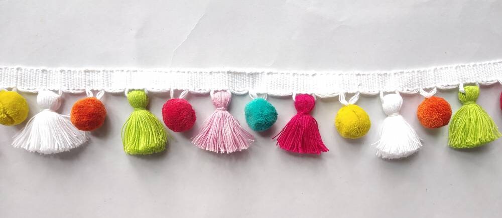 tassel and trims, tassel trim, pom pom trim, trims by the yard, lace, trim, Indian trim, home decor, trimming, pom poms, tassel, trimmings