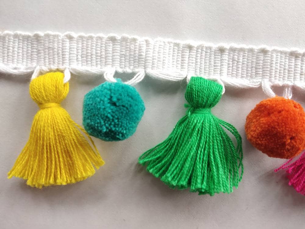 tassel and trims, tassel trim, pom pom trim, trims by the yard, lace, trim, Indian trim, home decor, trimming, pom poms, tassel, trimmings