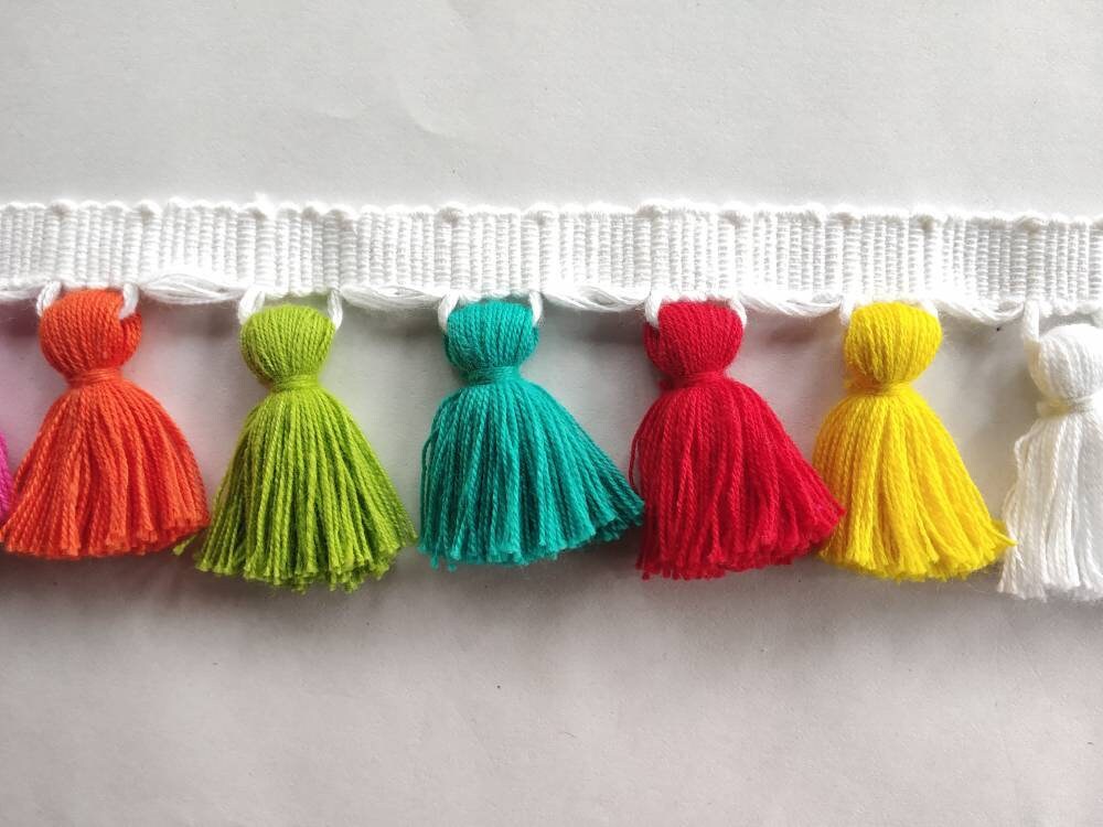 tassel trim, tasssl fringe, tassel fringe trim, fringe trim, fringe tassel, trim, home decor, tasssl and trims, trims by the yard