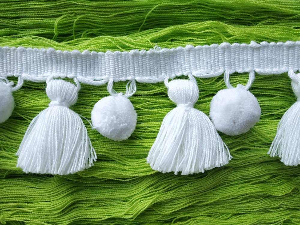 tassel trim white, pom pom trim white
