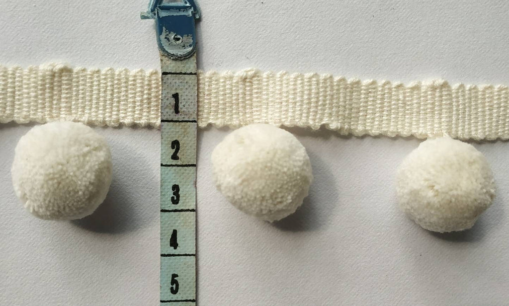 Ivory pom pom trim, pom pom trimming, bobble fringe, bobble trim, pom pom fringe, bobble fringe, pom pom fringe trim, pom pom trim blinds