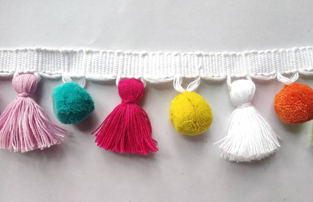 tassel and trims, tassel trim, pom pom trim, trims by the yard, lace, trim, Indian trim, home decor, trimming, pom poms, tassel, trimmings
