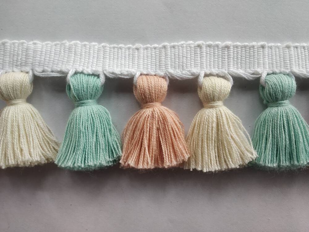 tassel trim, tasssl fringe, tassel fringe trim, fringe trim, fringe tassel, trim, home decor, tasssl and trims, trims by the yard