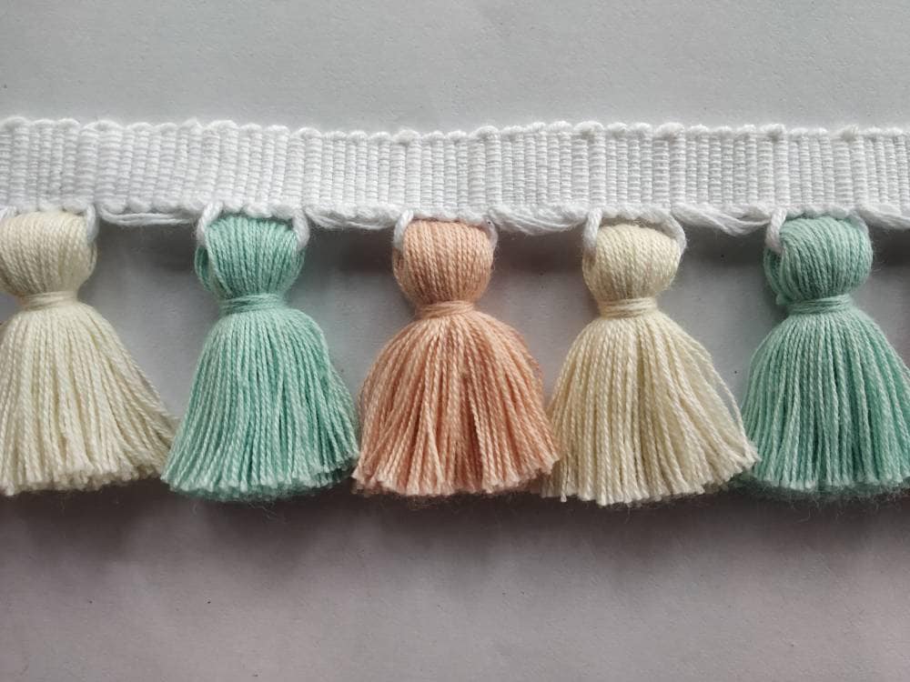 tassel trim, tasssl fringe, tassel fringe trim, fringe trim, fringe tassel, trim, home decor, tasssl and trims, trims by the yard