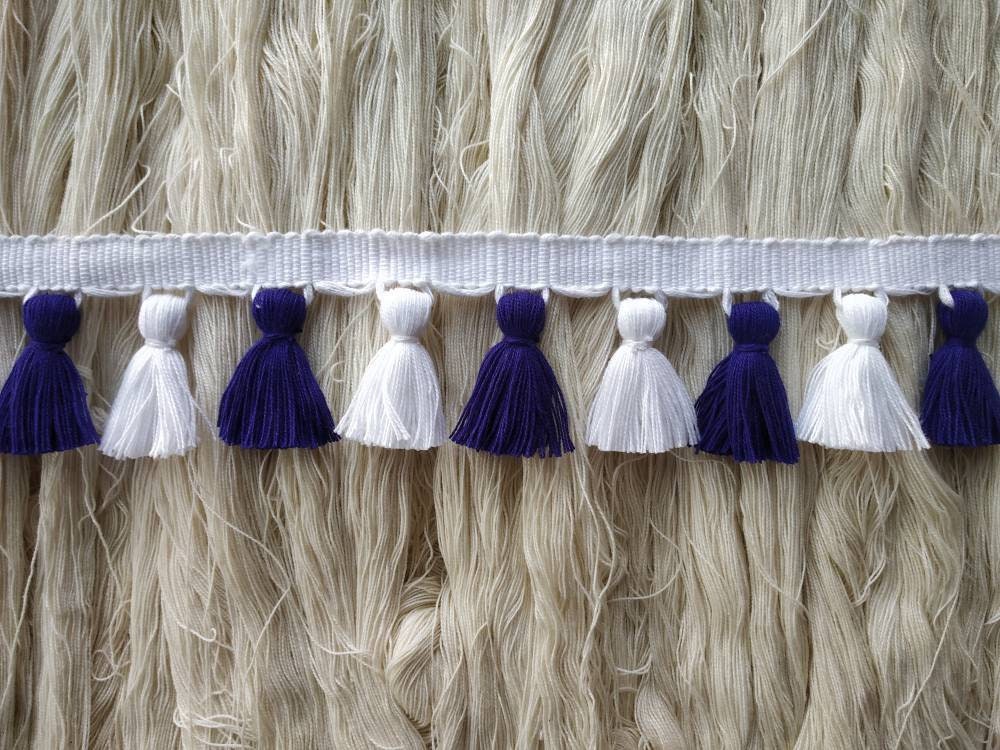 tassel trim, tasssl fringe, tassel fringe trim, fringe trim, fringe tassel, trim, home decor, tasssl and trims, trims by the yard