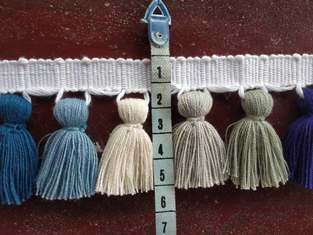 tassel trim, tasssl fringe, tassel fringe trim, fringe trim, fringe tassel, trim, home decor, tasssl and trims, trims by the yard