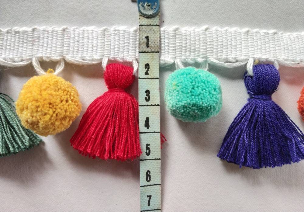 tassel and trims, tassel trim, pom pom trim, trims by the yard, lace, trim, Indian trim, home decor, trimming, pom poms, tassel, trimmings