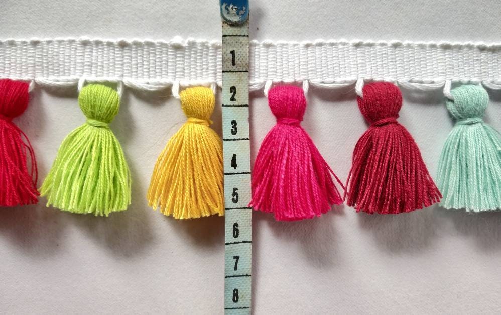 tassel trim, tasssl fringe, tassel fringe trim, fringe trim, fringe tassel, trim, home decor, tasssl and trims, trims by the yard