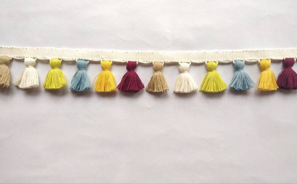 tasssl and trims, trims by the yard, lampshade fringe, lampshade trim, lampshade trimmings, tassel trim, tassel trim fringe, fringe trim