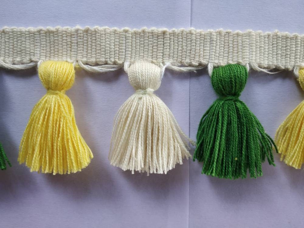 tassel trim, tasssl fringe, tassel fringe trim, fringe trim, fringe tassel, trim, home decor, tasssl and trims, trims by the yard