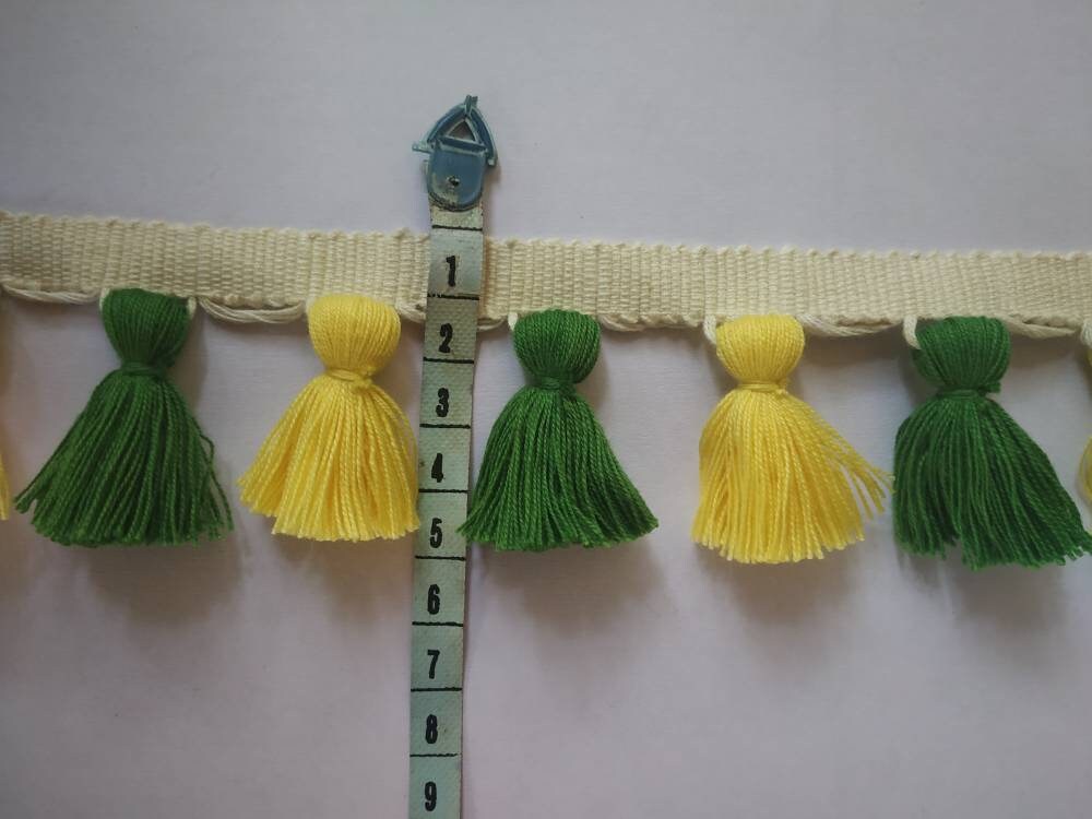 tassel trim, tasssl fringe, tassel fringe trim, fringe trim, fringe tassel, trim, home decor, tasssl and trims, trims by the yard