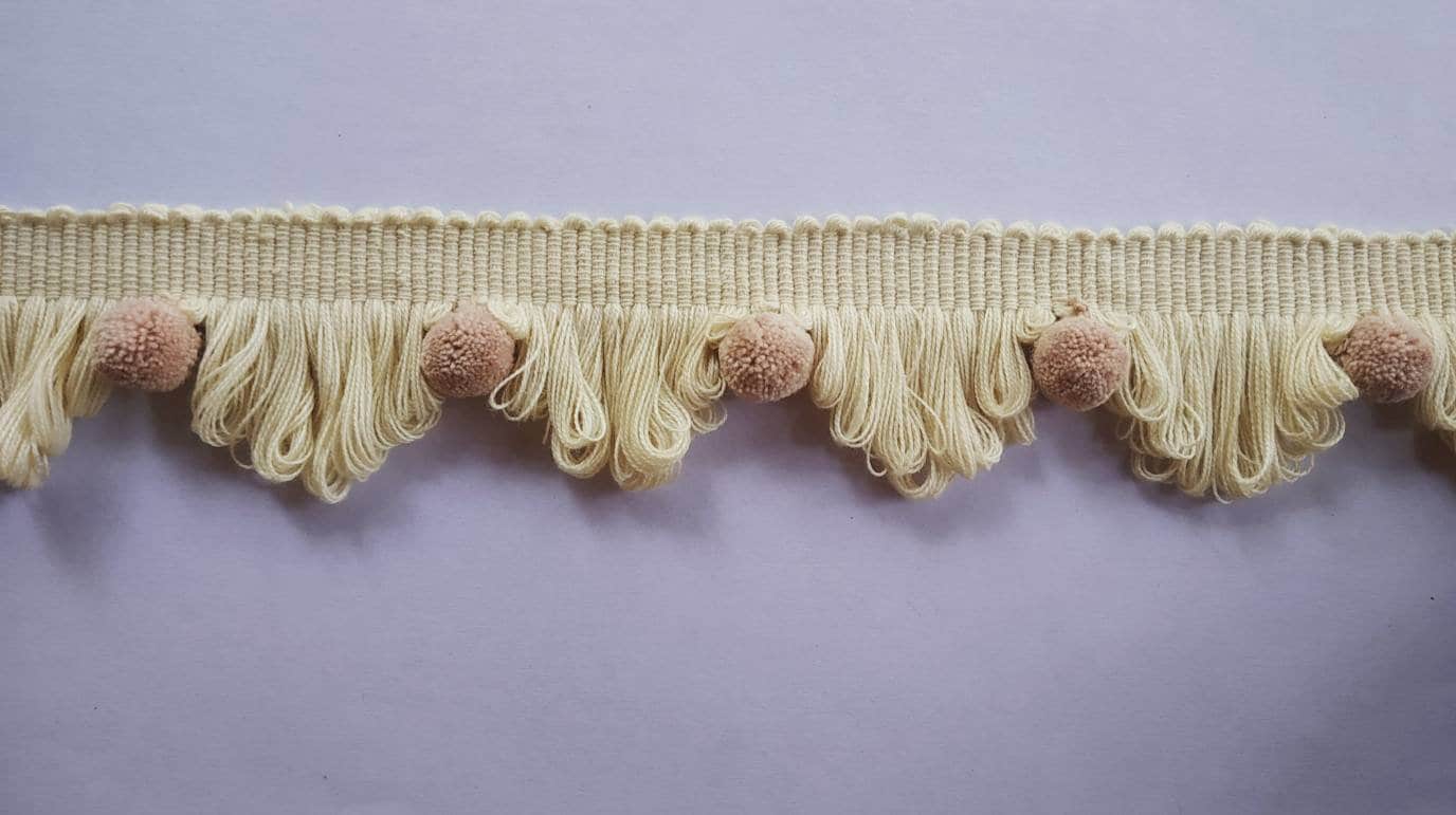 fan edge trim with pom poms, fan trim, fan edge trim, pom pom trim, bobble trim, indian trim