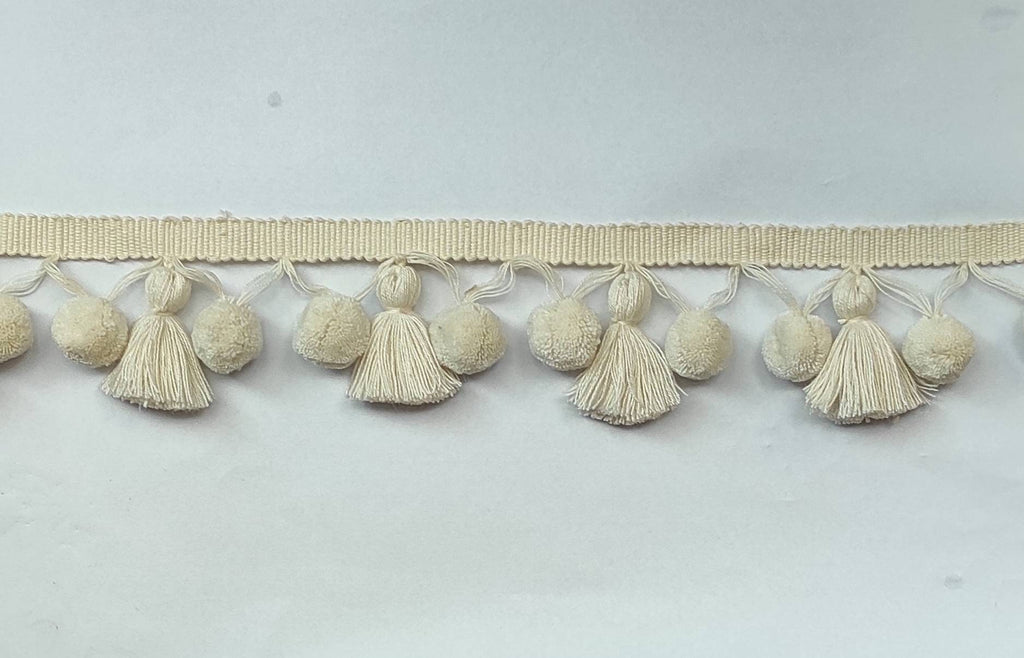 Ivory tassel pom poms, Tassel with pom poms, Tassel trim, pom pom trim, Indian trim, Ivory trim