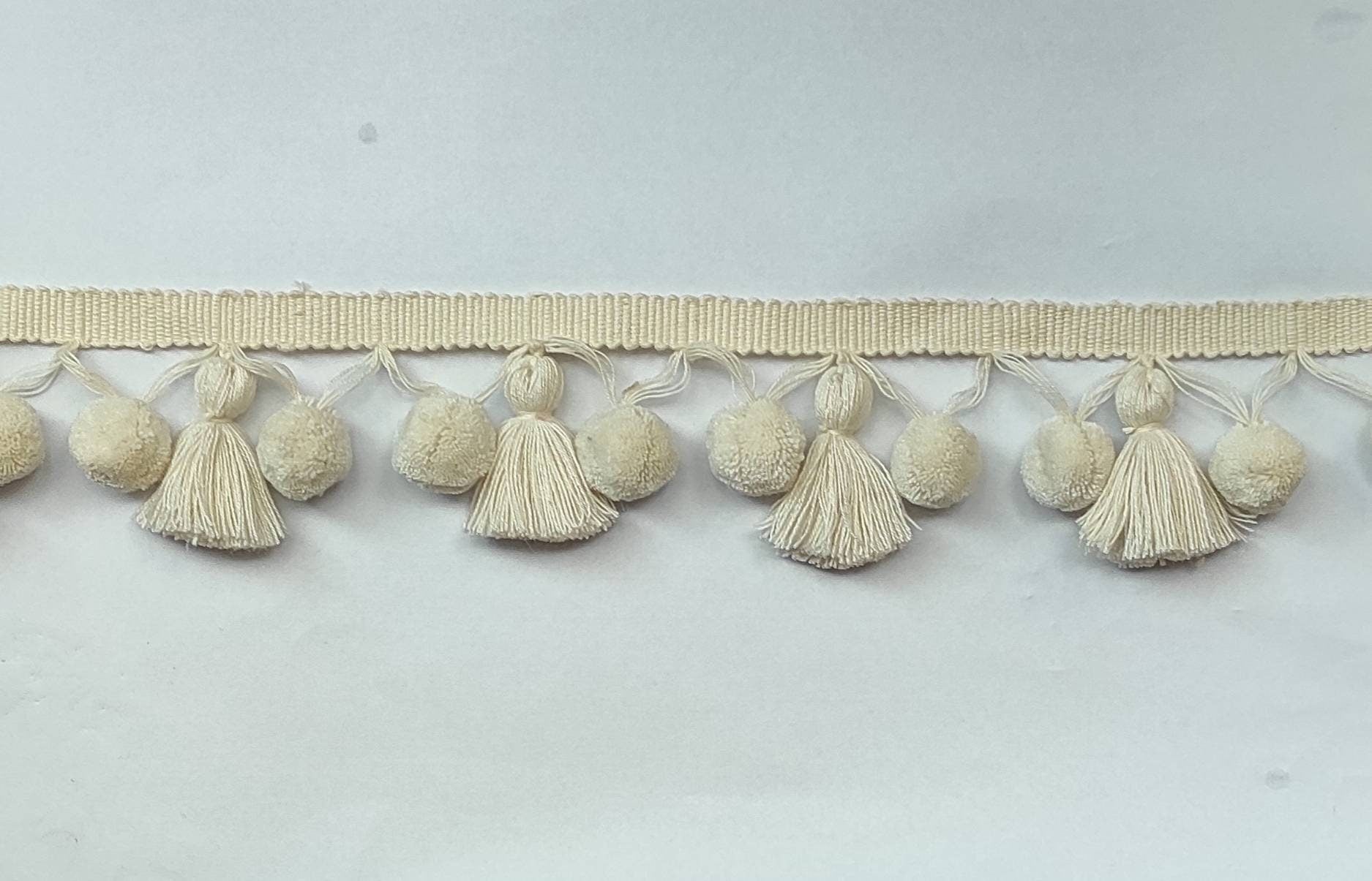 Ivory tassel pom poms, Tassel with pom poms, Tassel trim, pom pom trim, Indian trim, Ivory trim