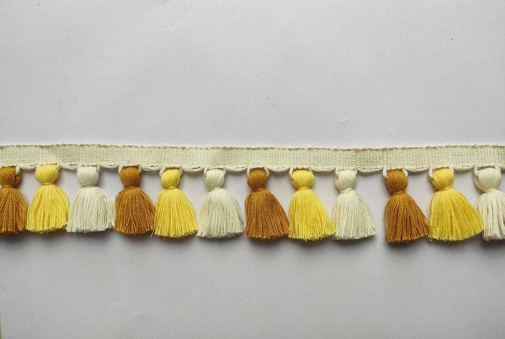 tassel trim, tasssl fringe, tassel fringe trim, fringe trim, fringe tassel, trim, home decor, tasssl and trims, trims by the yard
