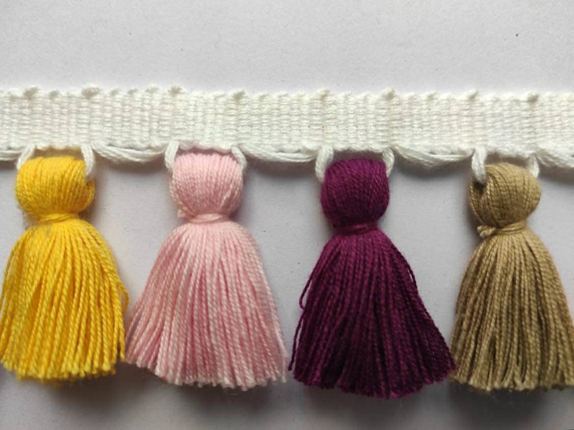 tassel trim, tasssl fringe, tassel fringe trim, fringe trim, fringe tassel, trim, home decor, tasssl and trims, trims by the yard