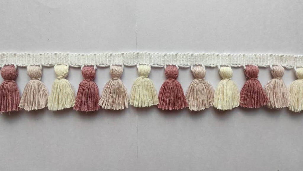 tassel trim, tasssl fringe, tassel fringe trim, fringe trim, fringe tassel, trim, home decor, tasssl and trims, trims by the yard