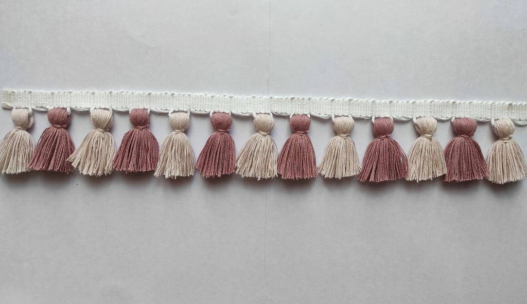 tassel trim, tasssl fringe, tassel fringe trim, fringe trim, fringe tassel, trim, home decor, tasssl and trims, trims by the yard