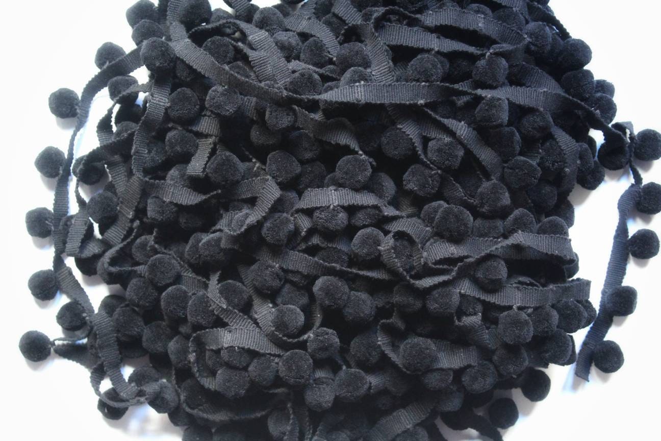 Black pom pom trim, pom pom trim, bobble trim, curtain trims, trims for curtains, pom pom garland, cotton trims, trimmings, lampshade trim