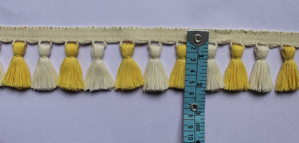 Yolk / ivory tassel trim, Tassel fringe trim, tassel trim, tassel trim by the yard, tassel fringe, trim for cushions, trim for curtains