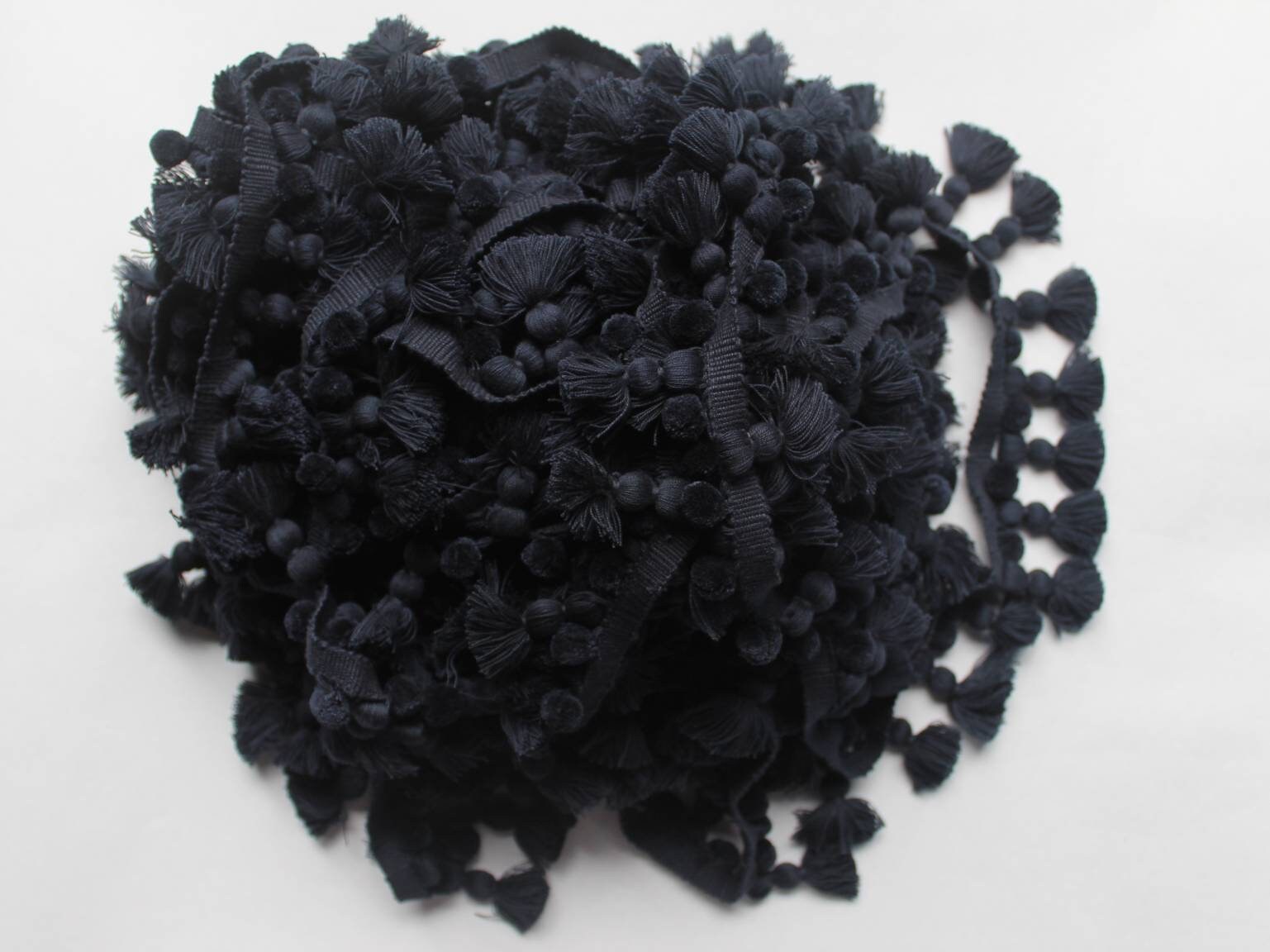 Blue black tassel and trims, tassel trim, pom pom trim, trims by the yard, lace, trim, Indian trim, home decor, trimming, pom poms, tassel