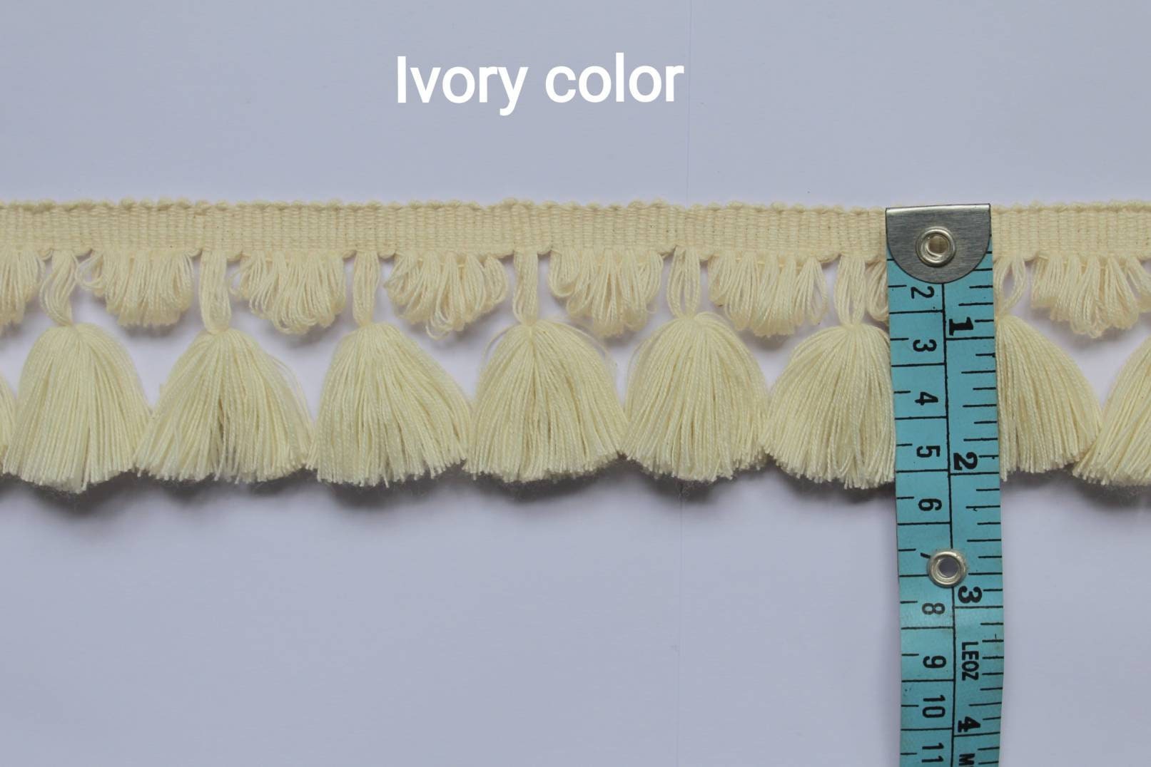 tassel trim by the yard, tassel fringe trim, ivory tassel fan edge trim, fan edge with tassel, tassel fringe trim, tassel fringe