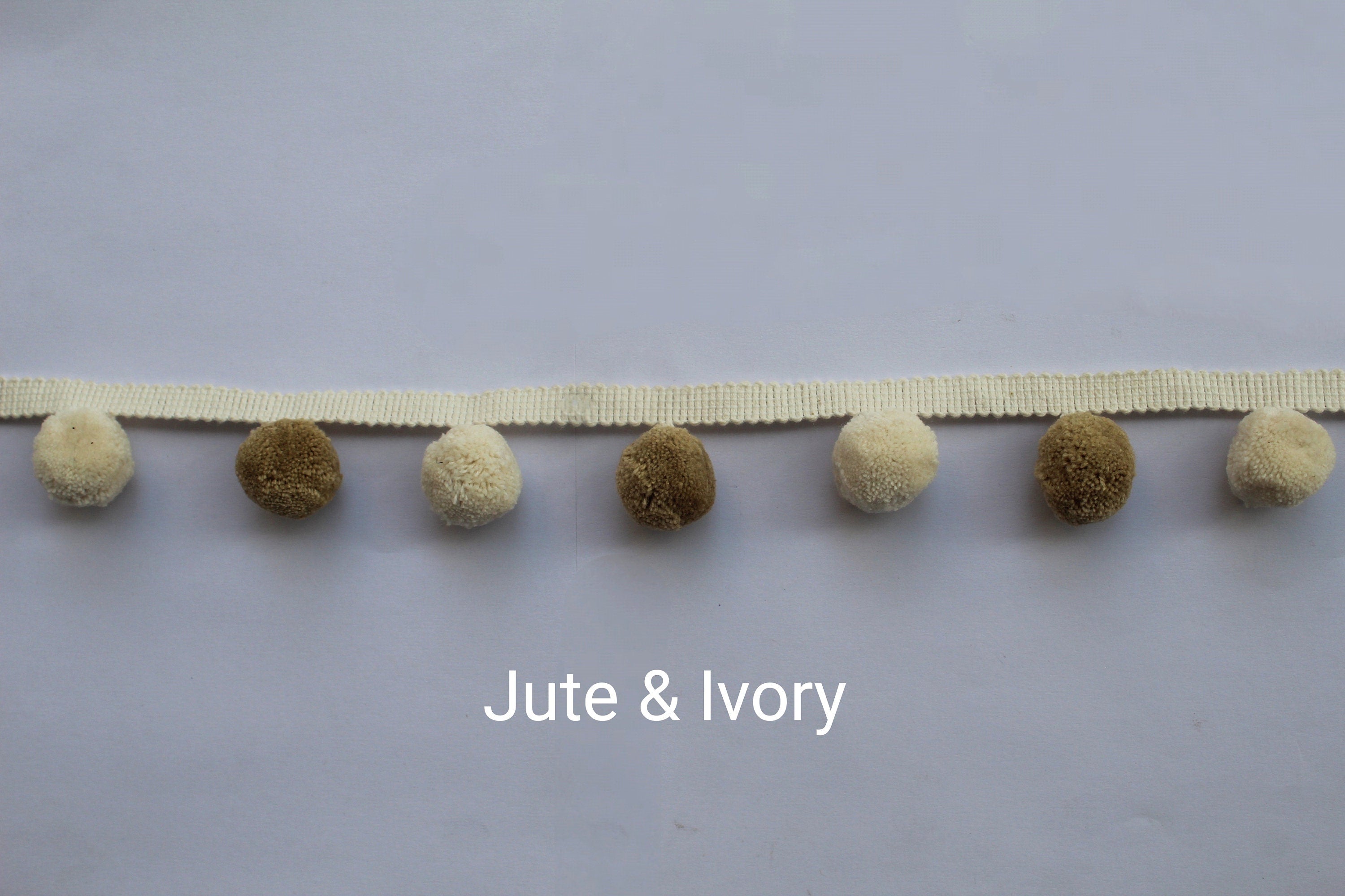 Jute ivory pom pom trim, pom pom trim, bobble trim, lampshade trim, lampshade trims, lampshade trimmings, lampshade fringe, trimmings, trim