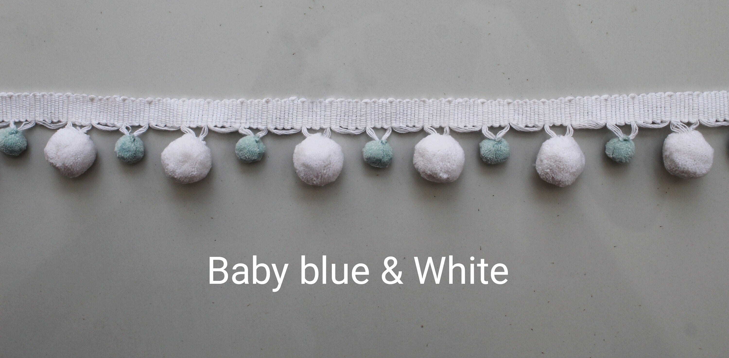 Pom Pom Trim, White pom pom Trim, Pom Pom Fringe, White trim, Trim Lot, Wholesale Trim, White, Large Pom Pom, pom pom trim, Ball fringe trim