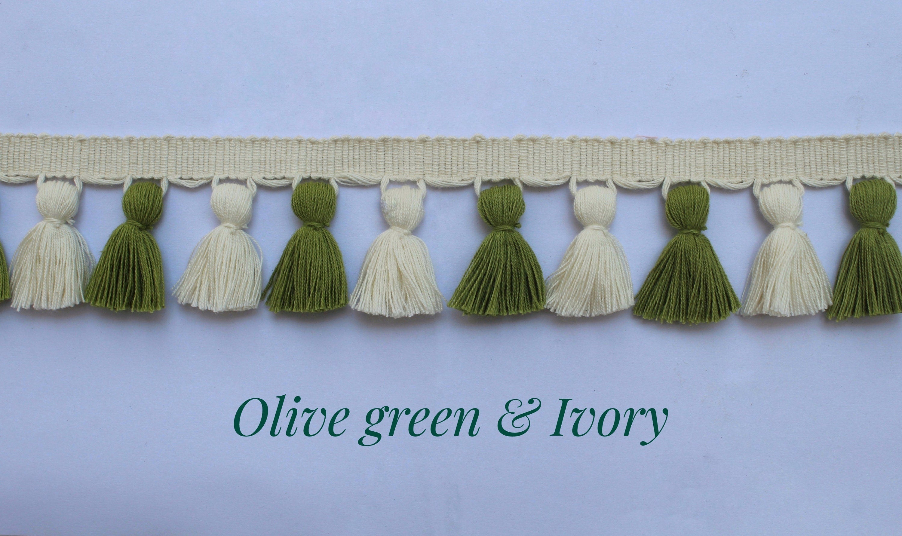 Tassel fringe trim, tassel trim, tassel trim by the yard, tassel fringe, trim for cushions, trim for curtains, fringe trim, tassels