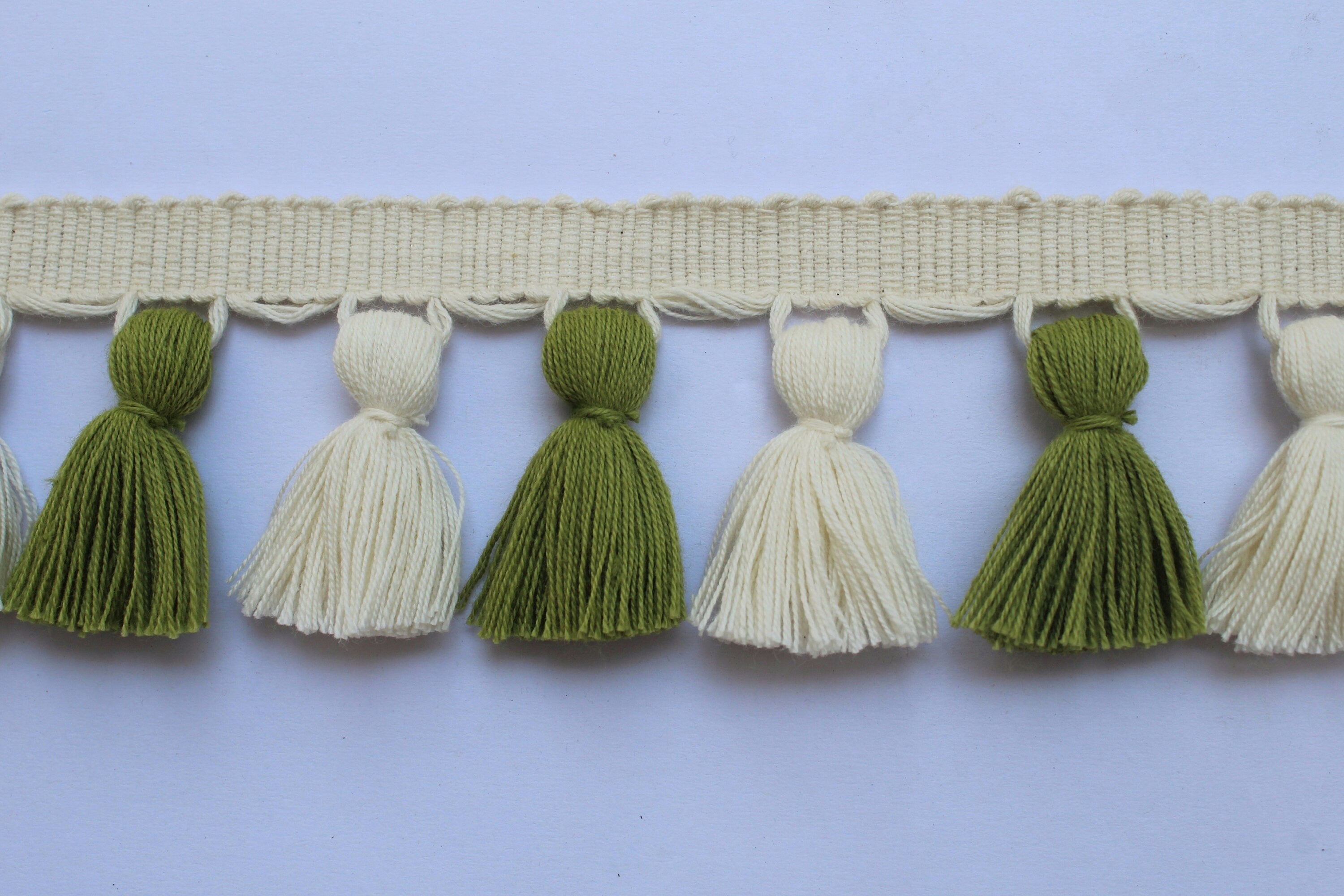 Tassel fringe trim, tassel trim, tassel trim by the yard, tassel fringe, trim for cushions, trim for curtains, fringe trim, tassels