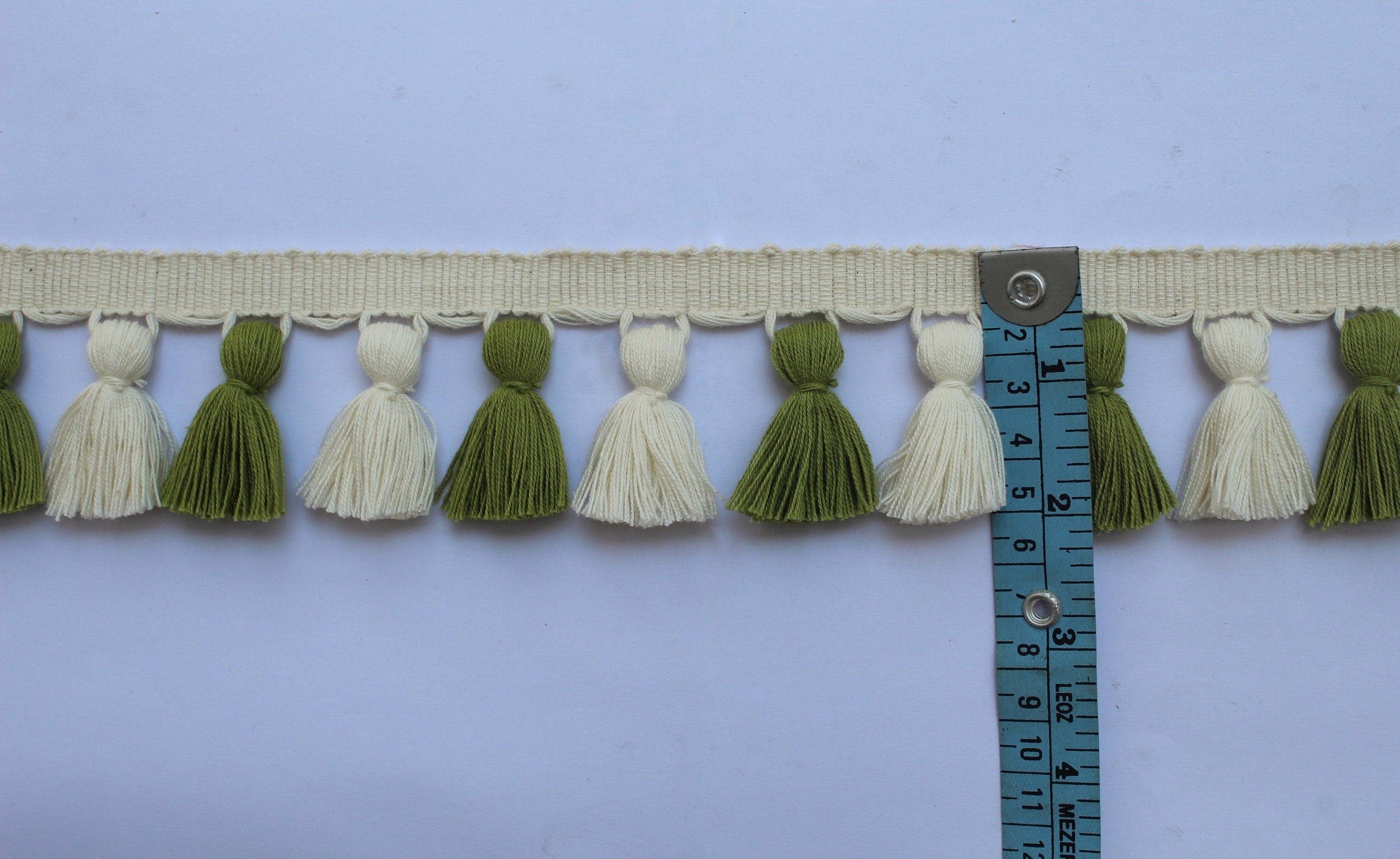 Tassel fringe trim, tassel trim, tassel trim by the yard, tassel fringe, trim for cushions, trim for curtains, fringe trim, tassels