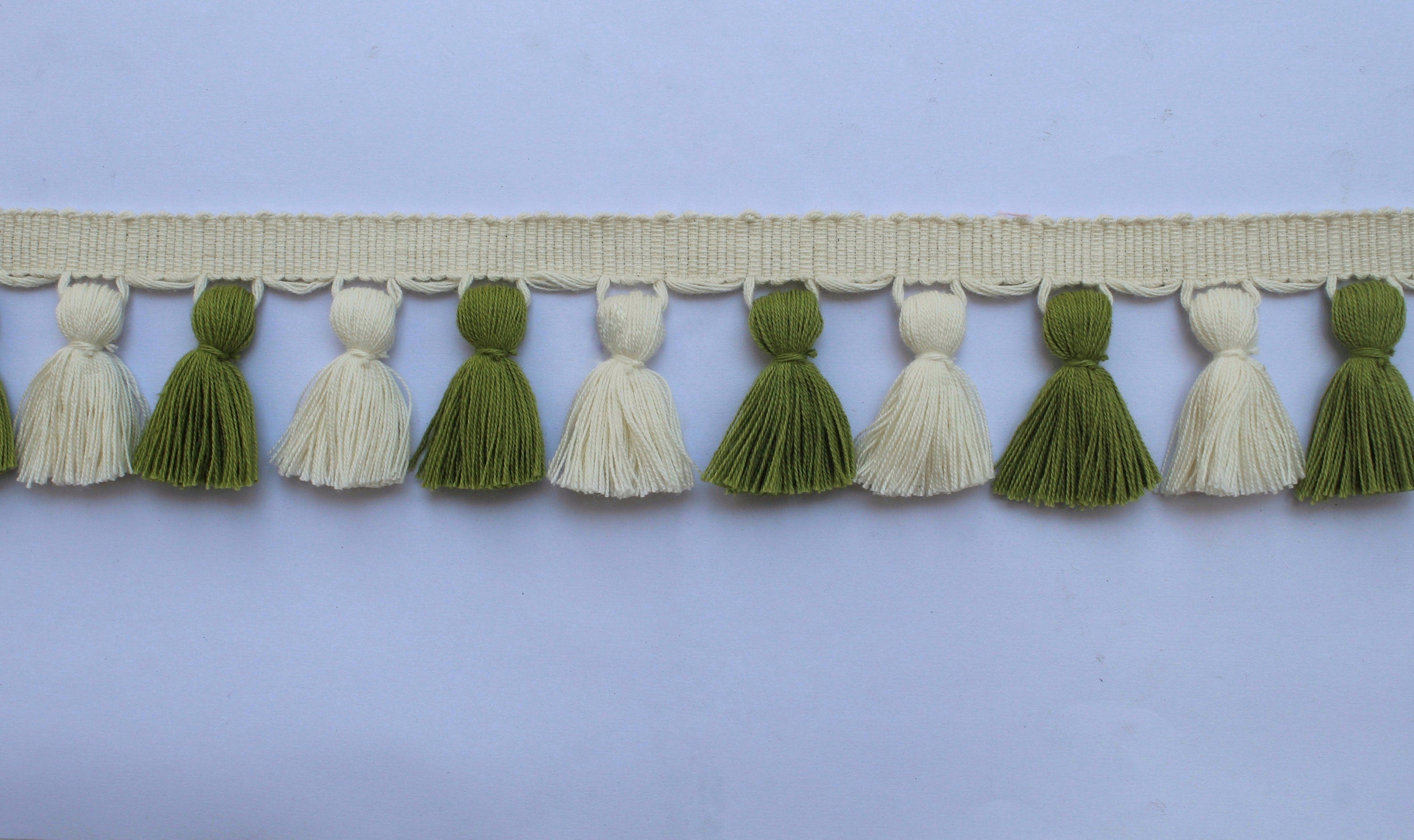 Tassel fringe trim, tassel trim, tassel trim by the yard, tassel fringe, trim for cushions, trim for curtains, fringe trim, tassels