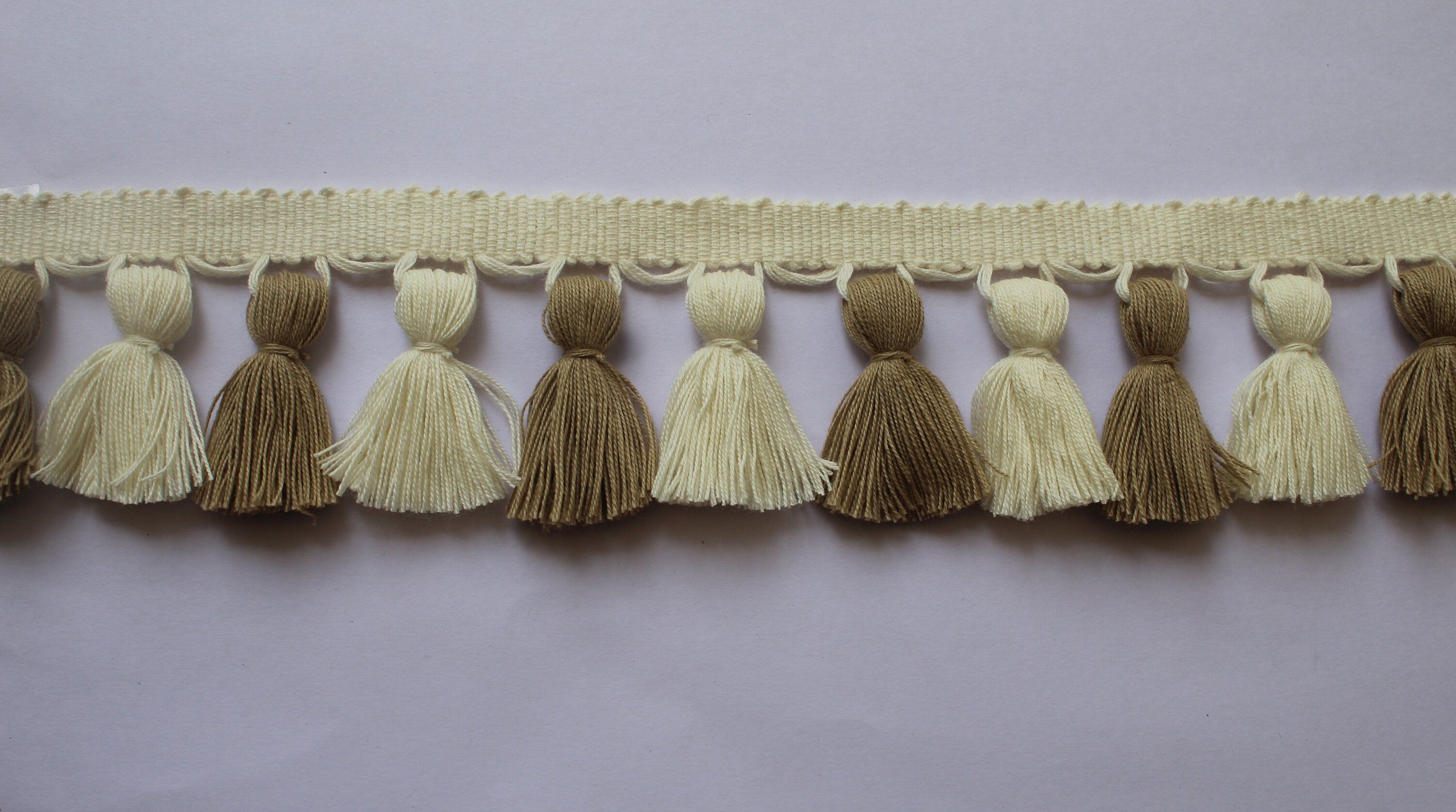 Tassel trim by the yard, mole and ivory tassel trim, lampshade trim by the yard, Fringe for Drapery, Tassel trim, Curtain Trim, tassels