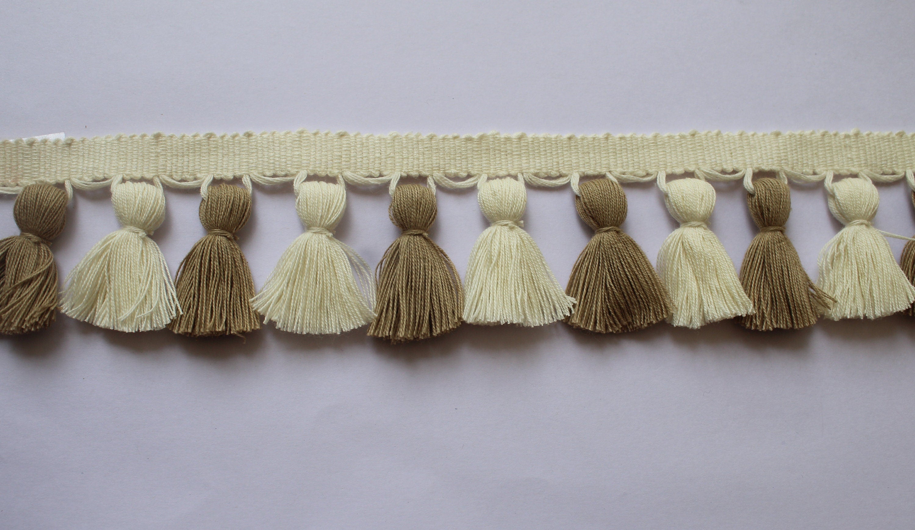Tassel trim by the yard, mole and ivory tassel trim, lampshade trim by the yard, Fringe for Drapery, Tassel trim, Curtain Trim, tassels