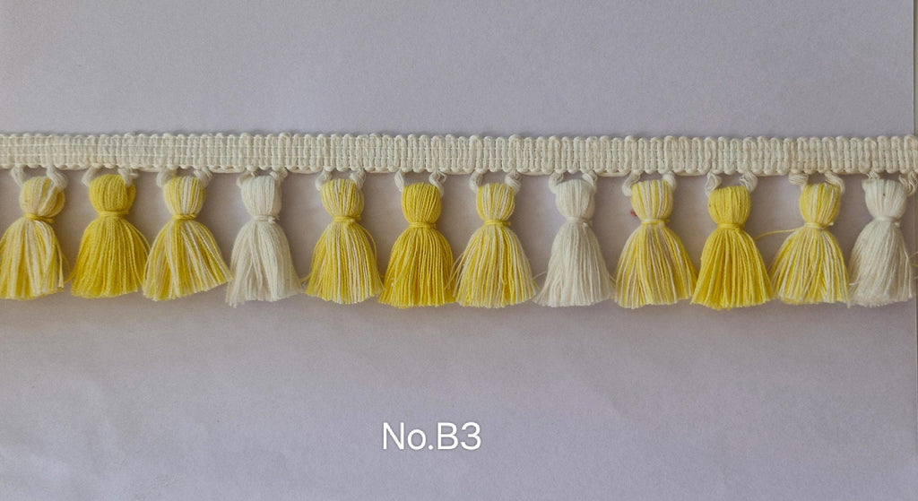 Yolk ivory tassel fringe trim, tassel trims by the yard, tassel trim, lampshade trims, tassel trim, curtain trims, trim for curtains, trims