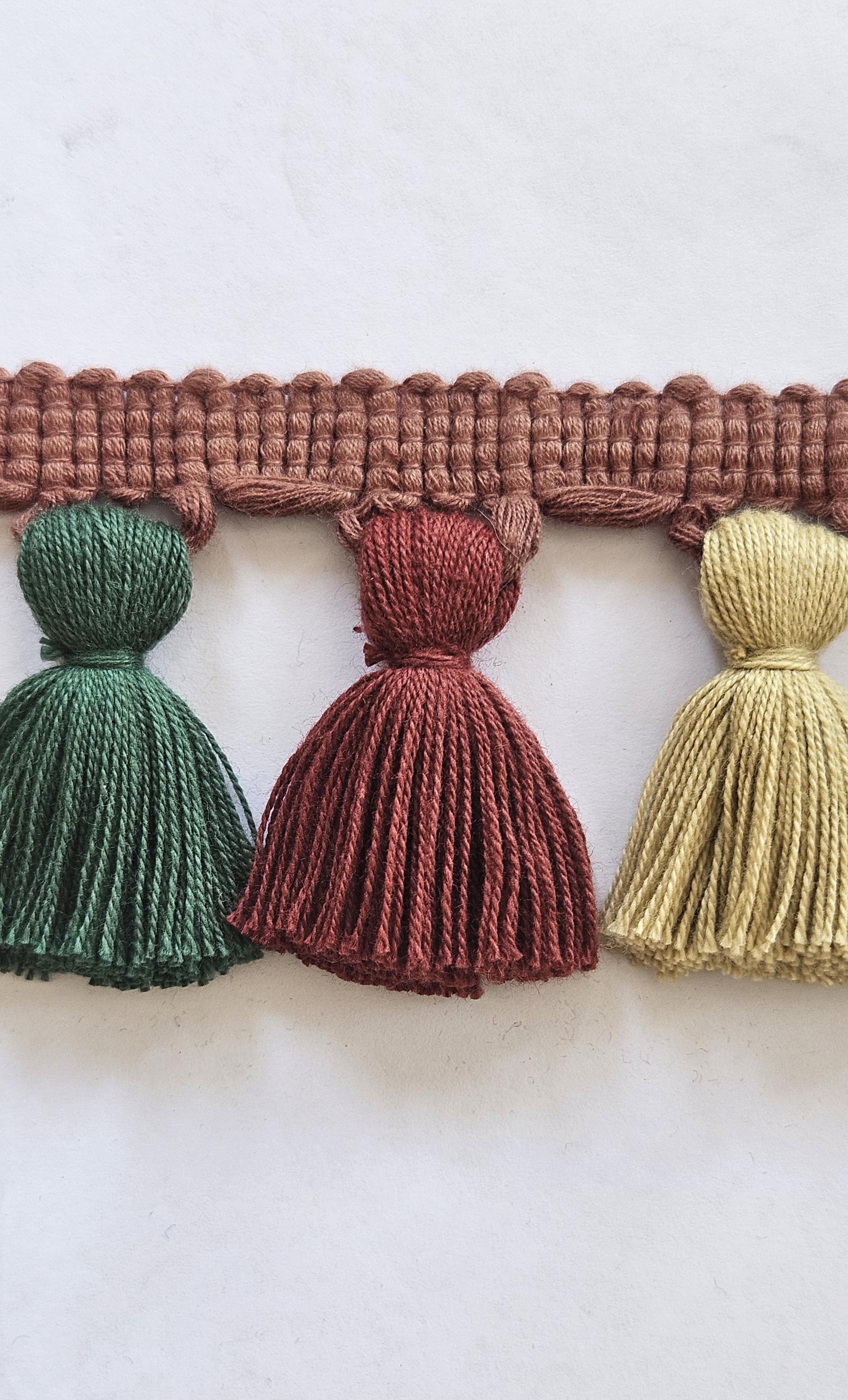 Multi colored tassel fringe trim, Jute tassel trim, tassel trim by the yard, tassel fringe, trim for cushions, trim for curtain, fringe trim