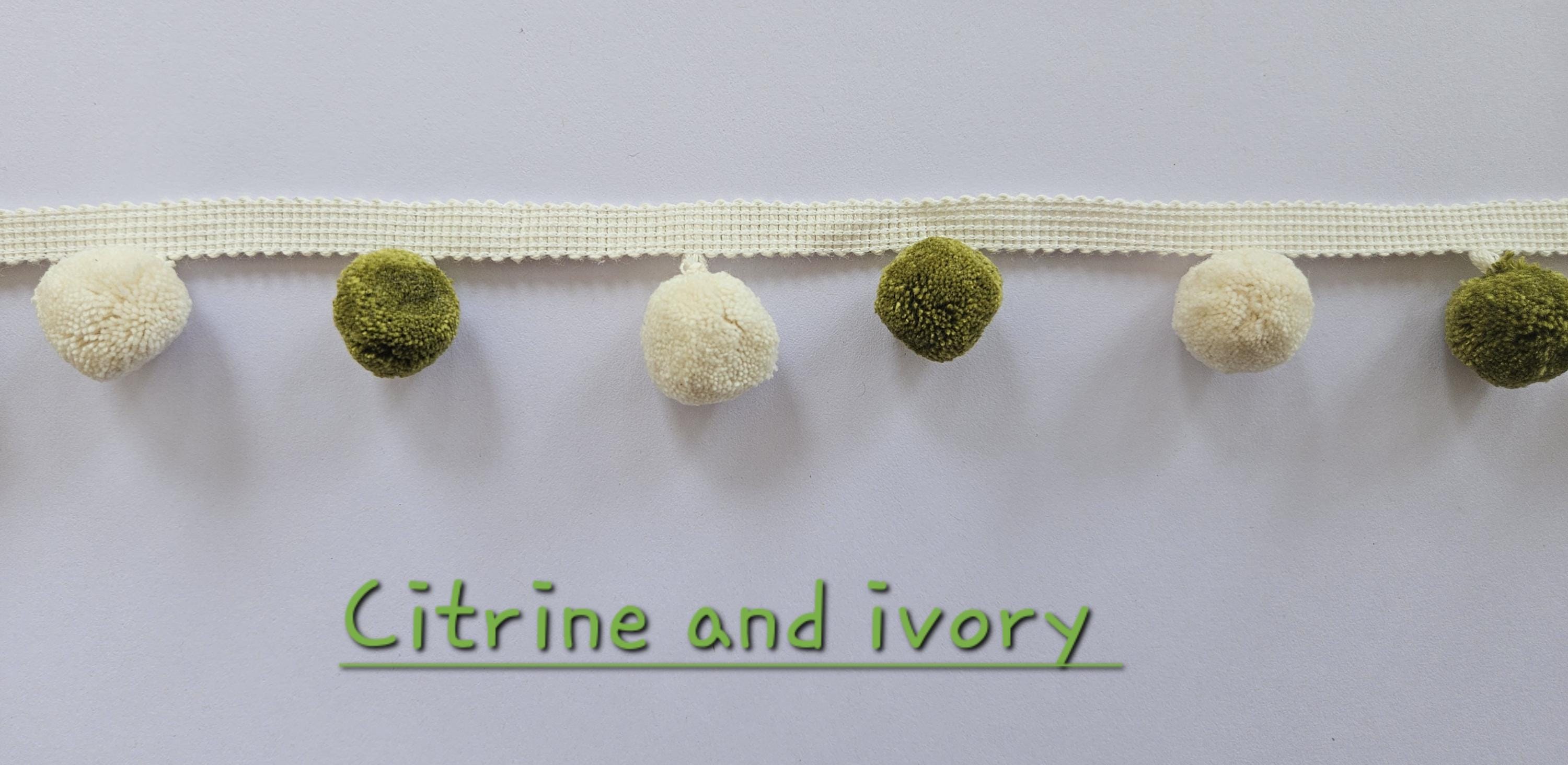 Citrine ivory pom pom trim, Pom Pom trimming, pom pom trim, trim for curtains,  pom pom,  pom poms, pom pom fringe, pom pom pillow cover