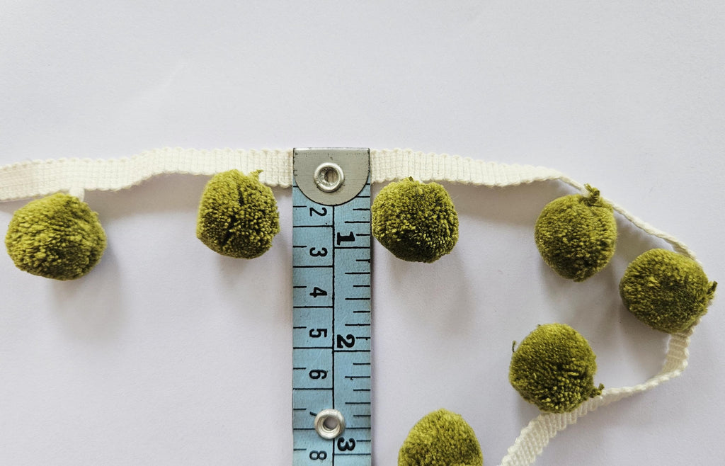 Citrine  pom pom trim, Pom Pom trimming, pom pom trim, trim for curtains,  pom pom,  pom poms, fringes, trim for pillow,trim for curtains