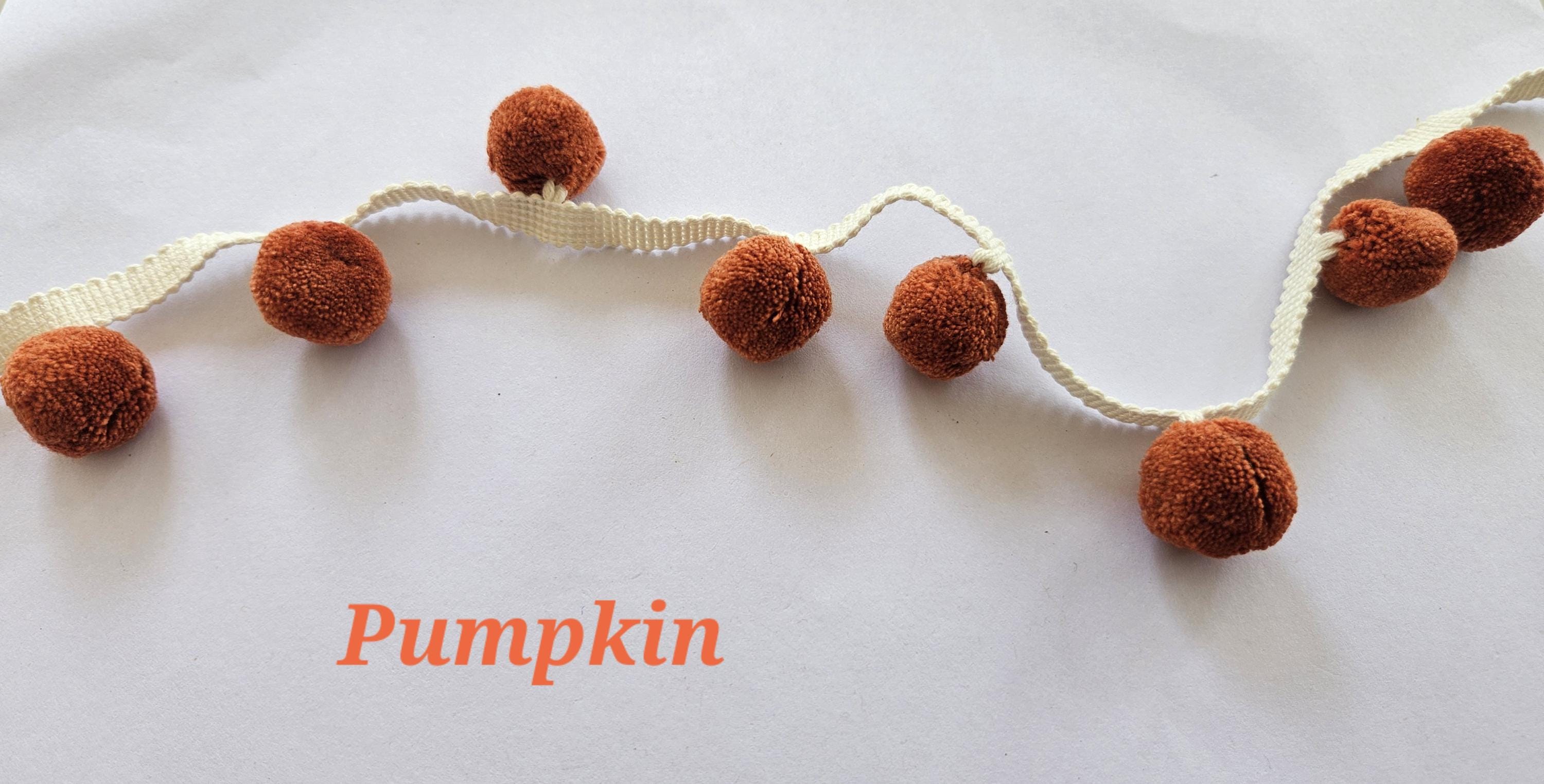 Mini Pom Pom Handmade Ball Fringe 2cm/0.78 inches, Pumpkin pom pom trim, pom pom trim, pom pom for cushions, pom pom for curtains, trimming