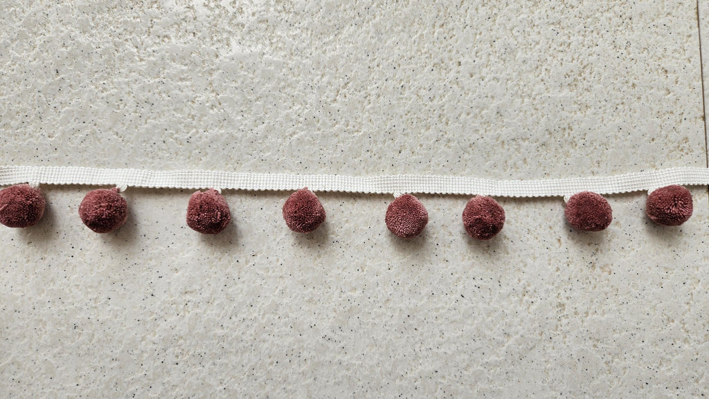 Hellebore pom pom trim, pom pom trim, pom pom for cushions, pom pom for curtains, pom pom for pillow cover, bobble trims, pom poms, fringes