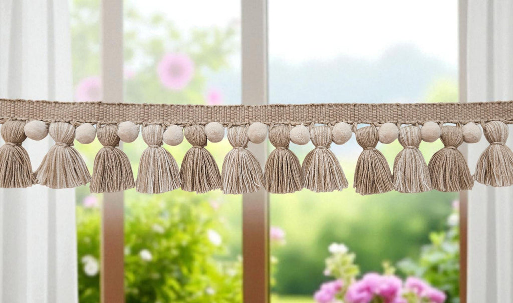 Beige / ivory pom pom tassel trim, tassel fringe & pom pom trim, tassel pom pom trim, boho trim UK, mini pom pom trim, tassel trim